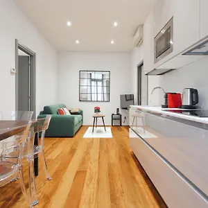 Apartamento Joivy Modern Flat Near Duomo Di